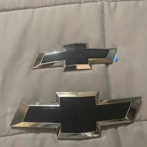 Chevy emblems